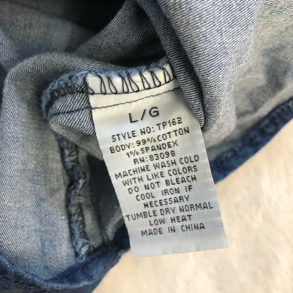 Denim indigo blue stonewashed women’s denim shirt with full front opening - Picture 10 of 11